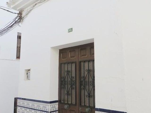 Villa en venta en Sedella