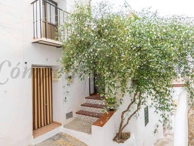 Villa en venta en Sedella