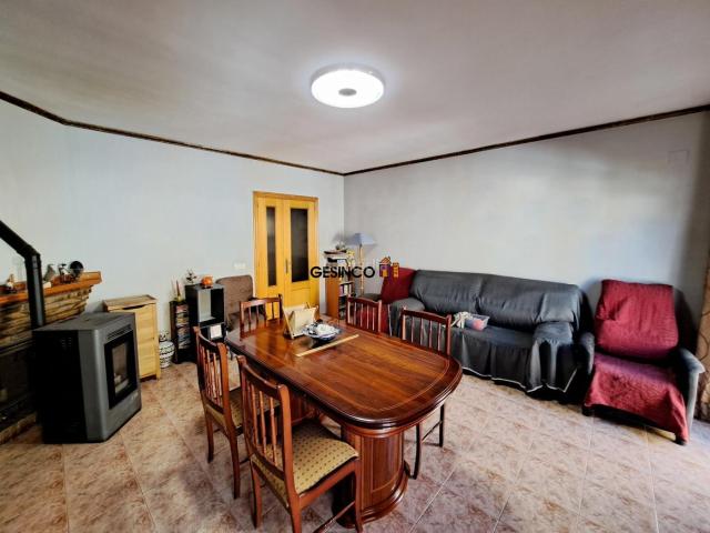 Villa en venta en Sellent