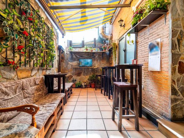 Chalet en venta en Sevilla La Nueva, Madrid