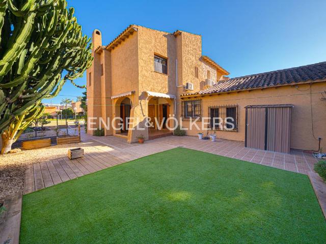 Chalet en venta en el Calvari, Benidorm