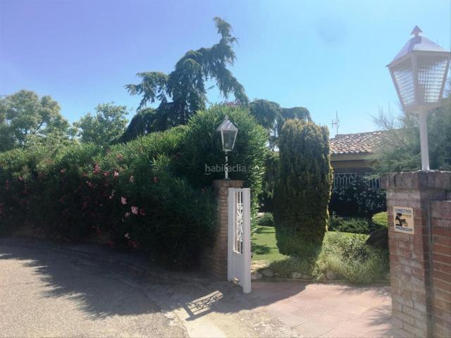 Villa en venta en Simancas, Urbanización El Plantío