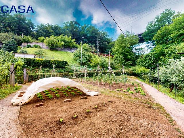 Chalet en venta en Sondika, Guipúzcoa