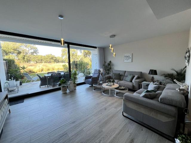Chalet en venta en Guadiaro, San Roque
