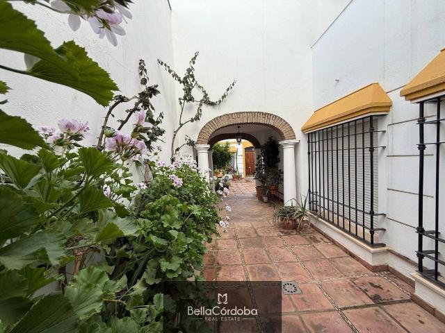 Chalet en venta en Córdoba, Andalucía