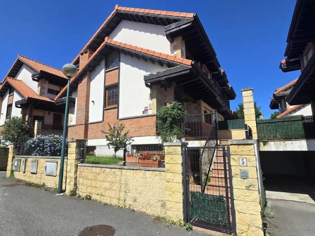 Chalet en venta en Calle Quintana, Suances