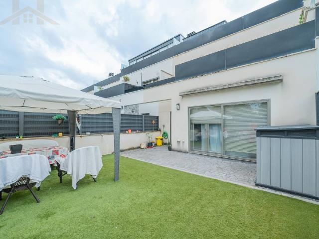 Chalet en venta en Parque Vosa, Móstoles