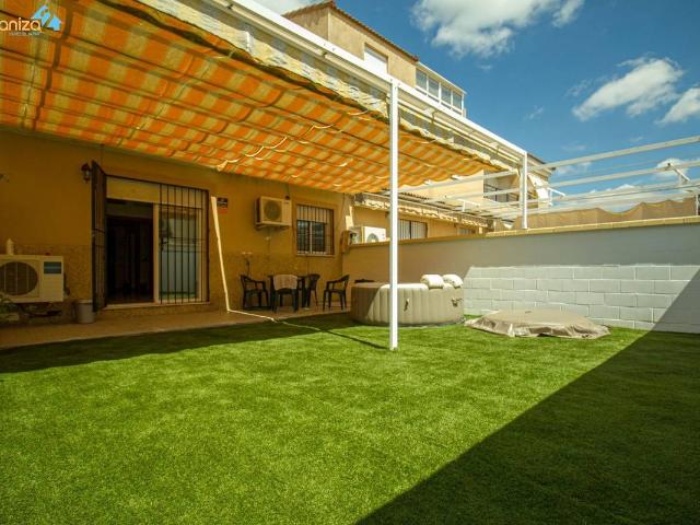Villa en venta en Talavera La Real