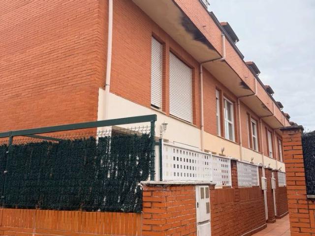 Chalet en venta en Sierrapando, Torrelavega