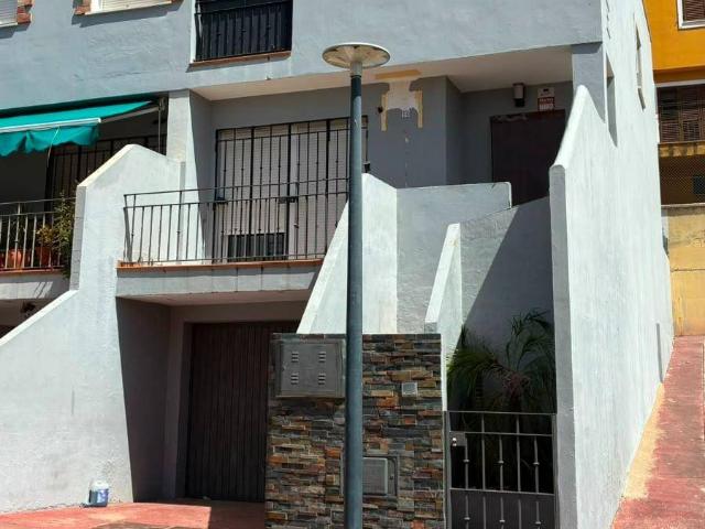 Chalet en venta en San Roque Centro, Campo de Gibraltar