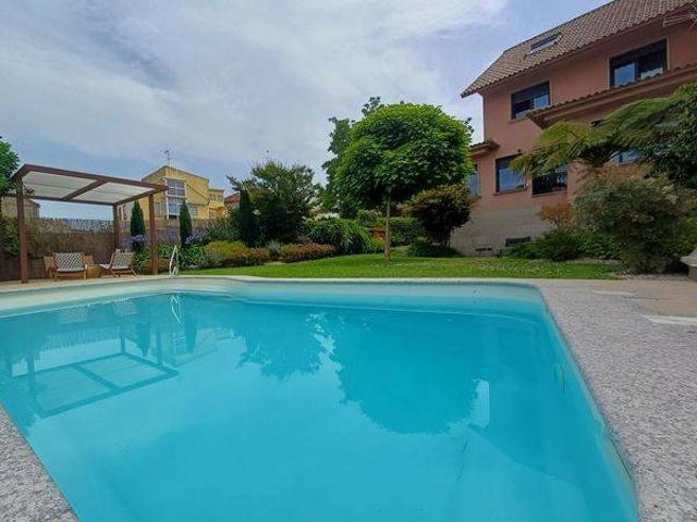 Chalet en venta en Vigo