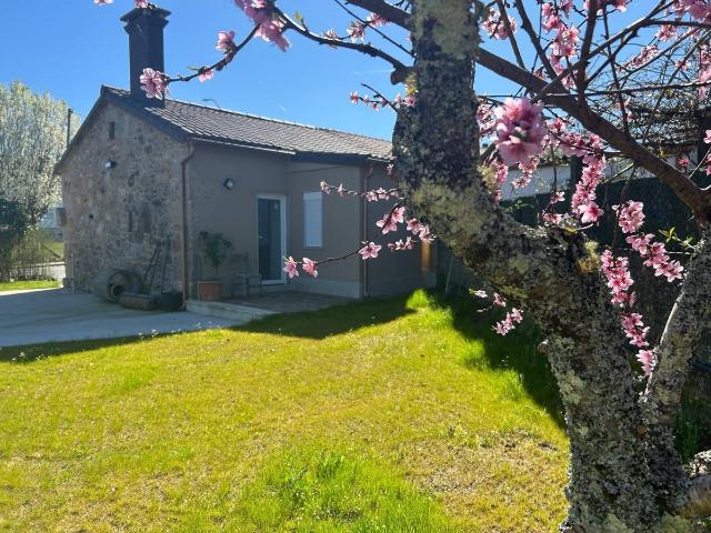 Chalet en venta en Luou, Santiago