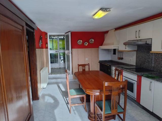Chalet en venta en O Rapeiro, Teo