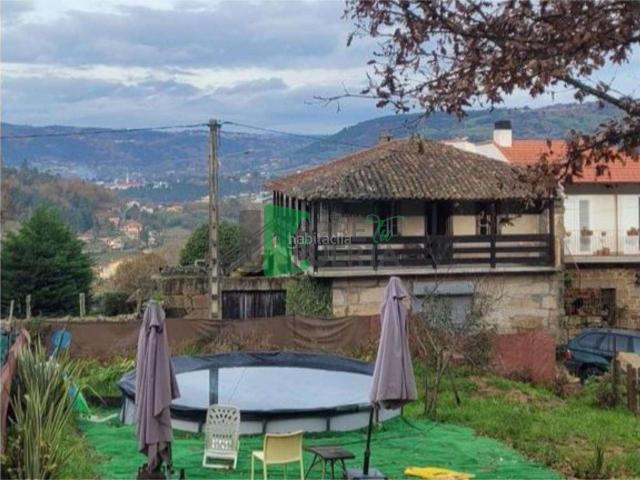 Chalet en venta en Toén, Ourense