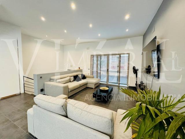 Villa en venta en Toledo