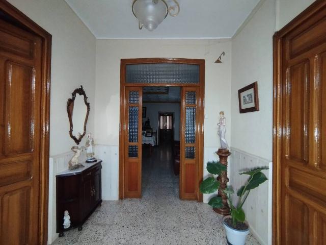 Chalet en venta en Tomelloso, Castilla-La Mancha