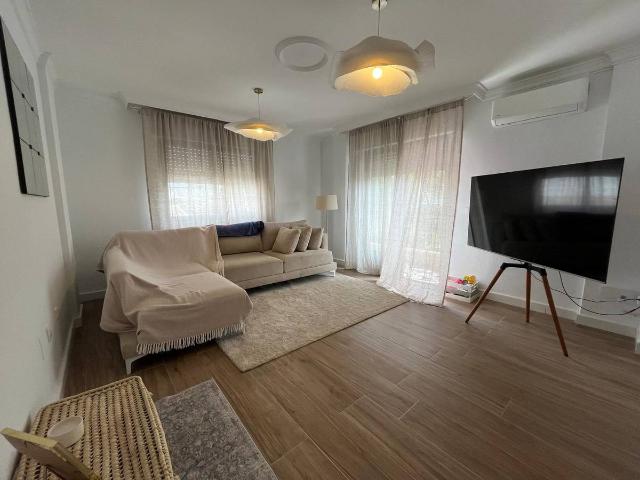 Chalet en venta en Tomelloso, Castilla-La Mancha