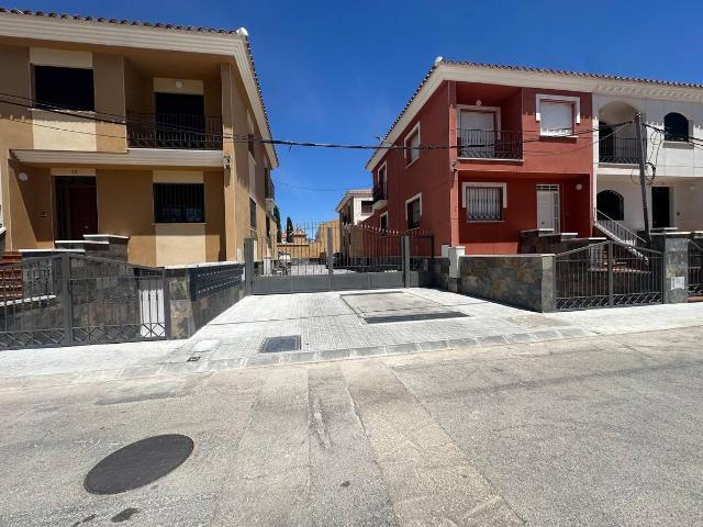 Chalet en venta en Tomelloso, Castilla-La Mancha