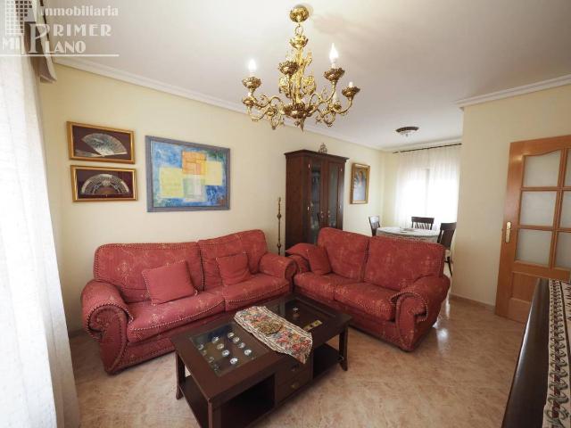 Chalet en venta en Tomelloso, Castilla-La Mancha