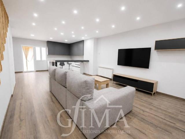 Chalet en venta en Tomelloso, Castilla-La Mancha