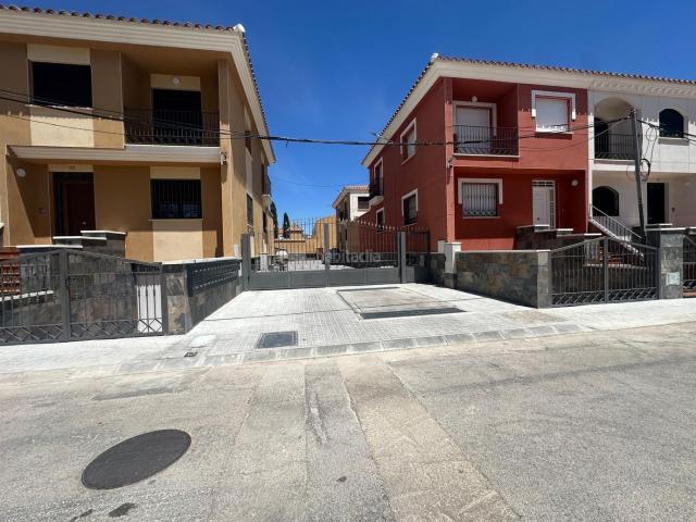Chalet en venta en Tomelloso, Castilla-La Mancha