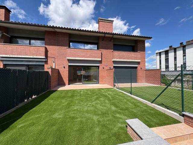 Chalet en venta en Osona, Catalunya