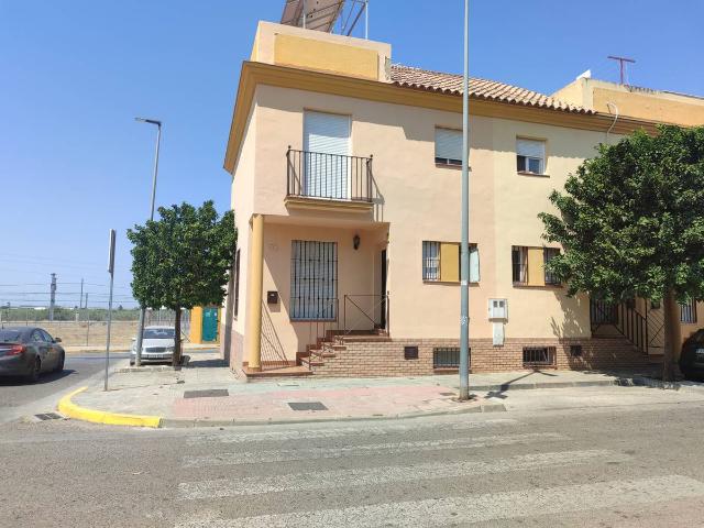 Chalet en venta en Utrera, Andalucía