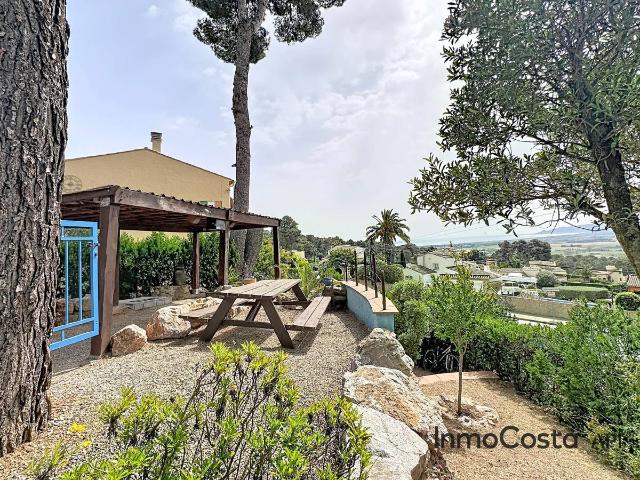 Chalet en venta en EMD l'Estartit, Baix Empordà