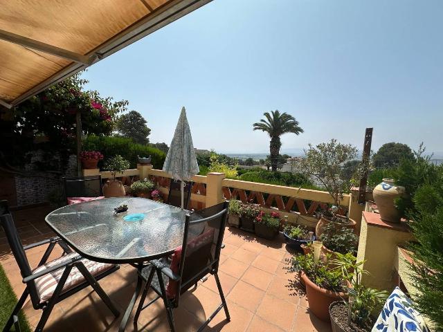 Villa en venta en Torroella De Montgrí