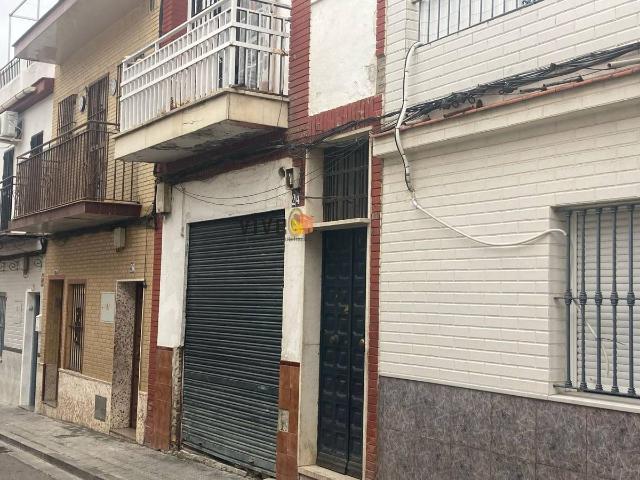 Villa en venta en Sevilla, El Arenal