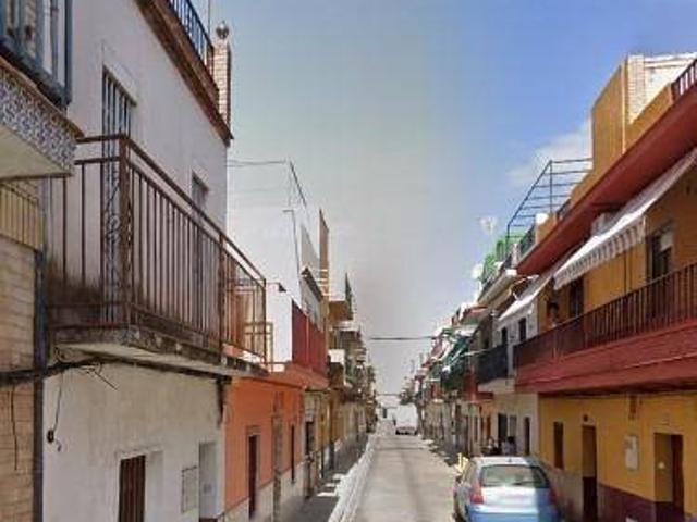 Villa en venta en Sevilla, El Arenal