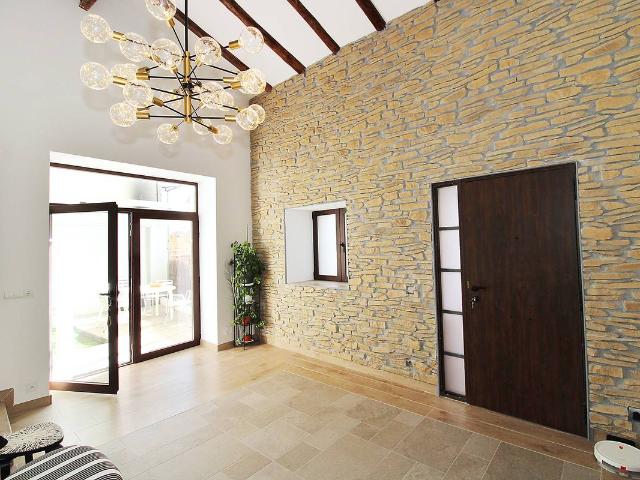 Chalet en venta en Torrelaguna, Madrid