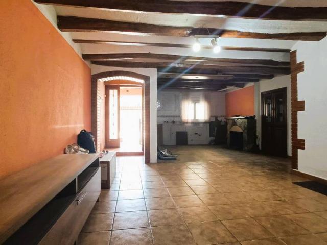 Chalet en venta en Torrelavit, Barcelona