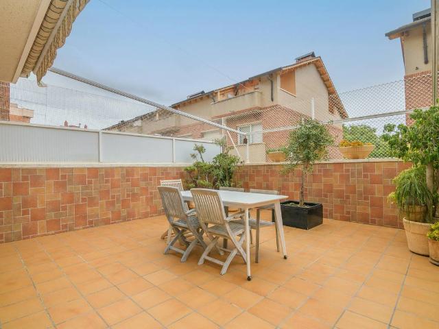 Chalet en venta en Viladecans, Baix Llobregat