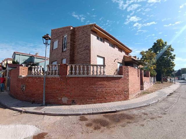 Chalet en venta en Tórtola De Henares, Castilla-La Mancha
