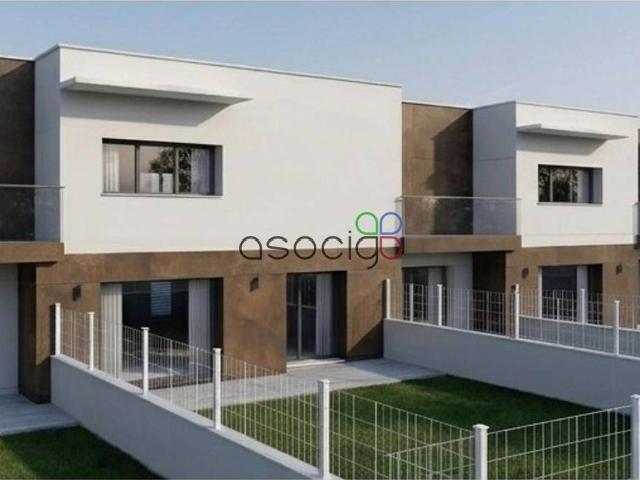 Chalet en venta en Tórtola De Henares, Castilla-La Mancha