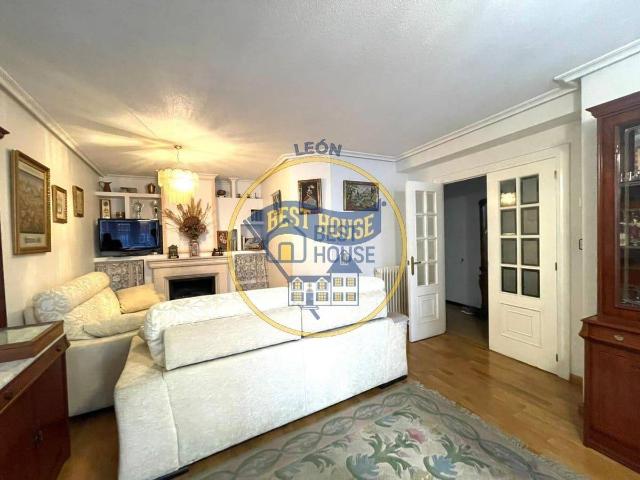 Chalet en venta en Villabalter, San Andrés Del Rabanedo