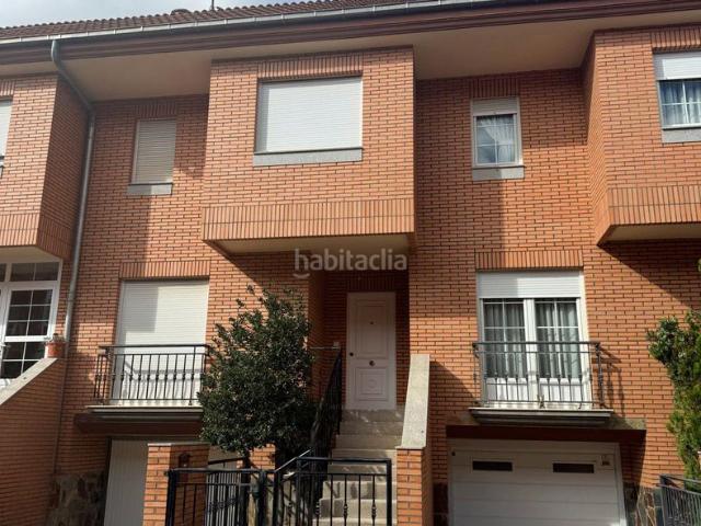 Chalet en venta en San Claudio, León
