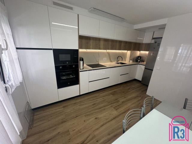 Chalet en venta en San Claudio, León