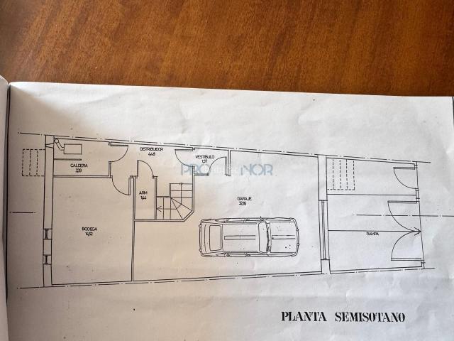 Chalet en venta en San Claudio, León