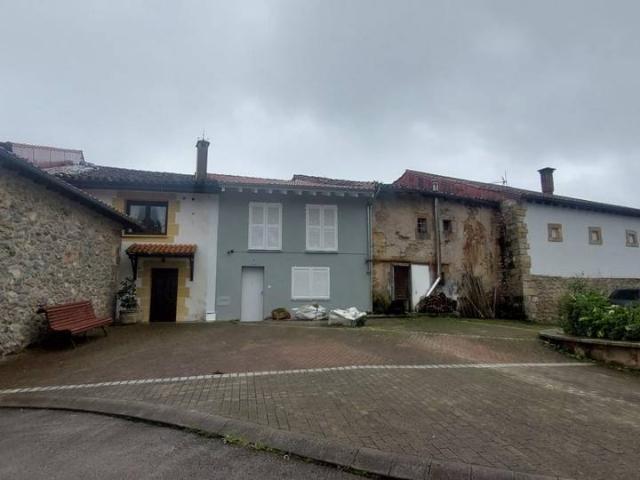 Chalet en venta en Udías, Cantabria