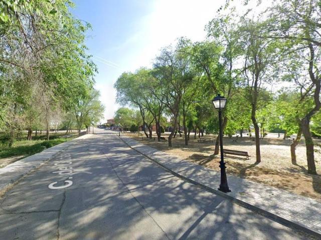 Villa en venta en Ugena, Urbanización Fuentevieja