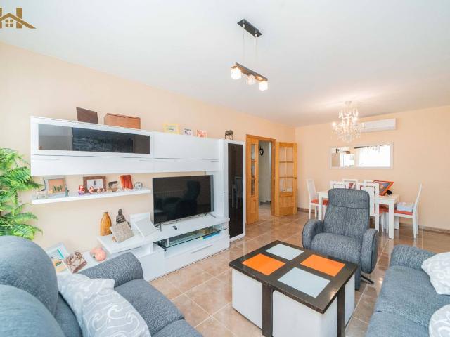 Villa en venta en Ugena, Urbanización Fuentevieja