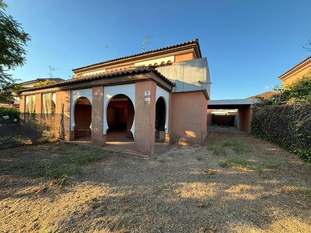 Chalet en venta en Umbrete, Andalucía