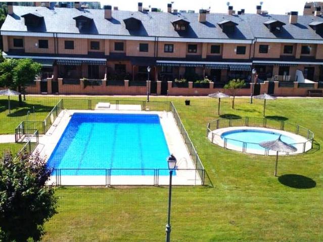 Chalet en venta en Cerro - El Molino, Fuenlabrada