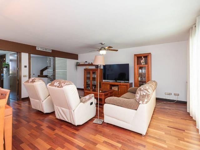 Chalet en venta en Cerro - El Molino, Fuenlabrada