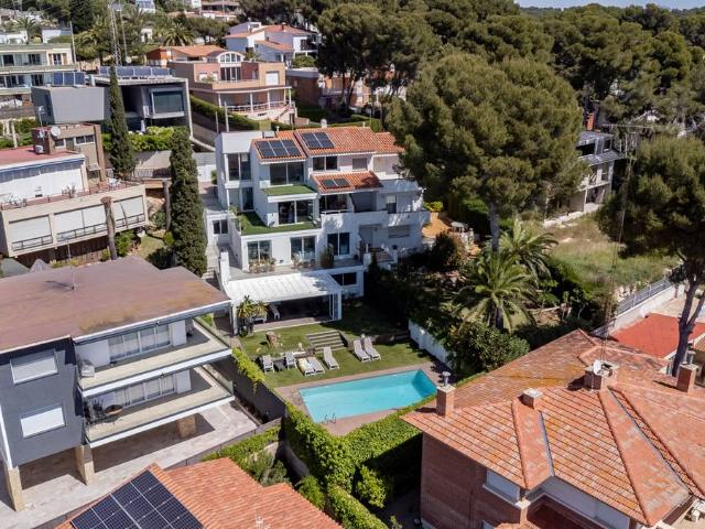 Chalet en venta en els Quatre Garrofers, Tarragonès