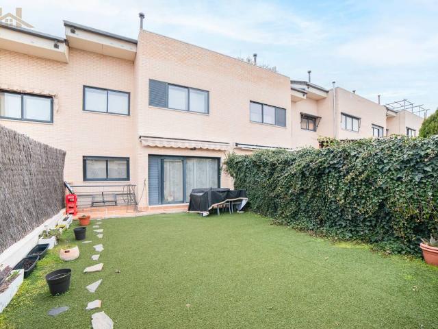 Chalet en venta en Arroyomolinos, Madrid