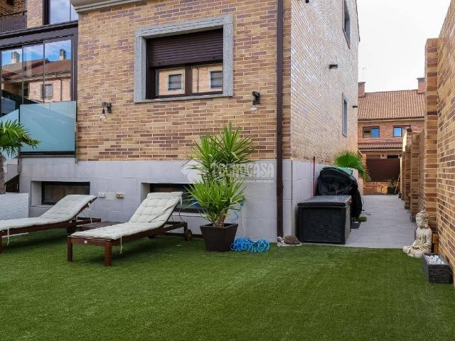 Chalet en venta en Arroyomolinos, Madrid