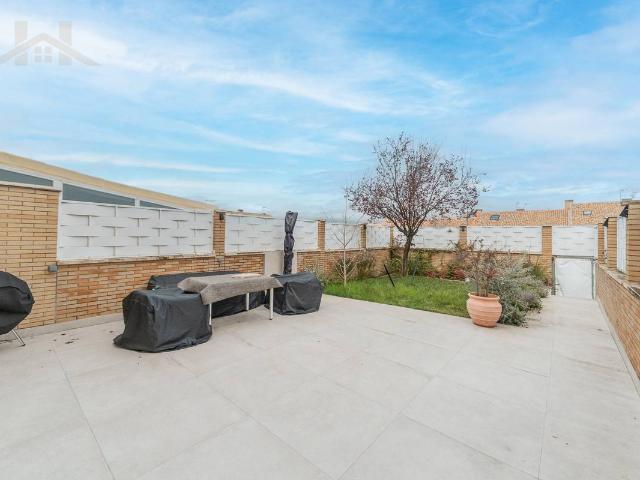 Villa en venta en Arroyomolinos